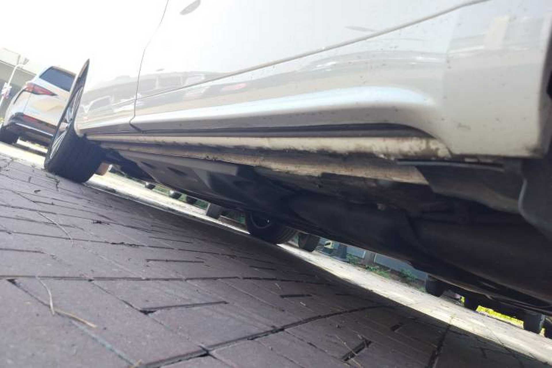 Used Volkswagen Sharan 2019 380TSI Comfort Edition 7-Seater Left Side Sill