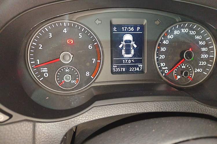 Used Volkswagen Sharan 2019 380TSI Comfort Edition 7-Seater Odometer Close Up