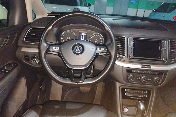 Used Volkswagen Sharan 2019 380TSI Comfort Edition 7-Seater Steering Wheel