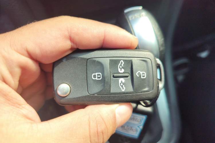 Used Volkswagen Sharan 2019 380TSI Comfort Edition 7-Seater Vehicle Key