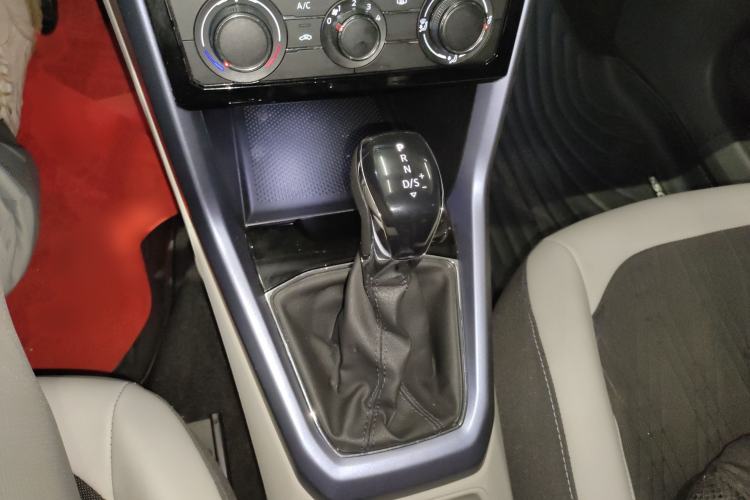 Used Volkswagen T-Cross 2019 280TSI DSG Comfort Edition Gear Lever