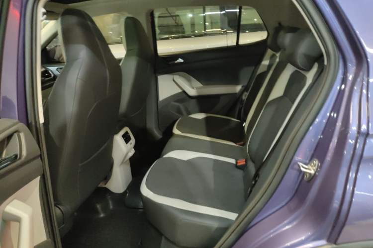 Used Volkswagen T-Cross 2019 280TSI DSG Comfort Edition Interior 4