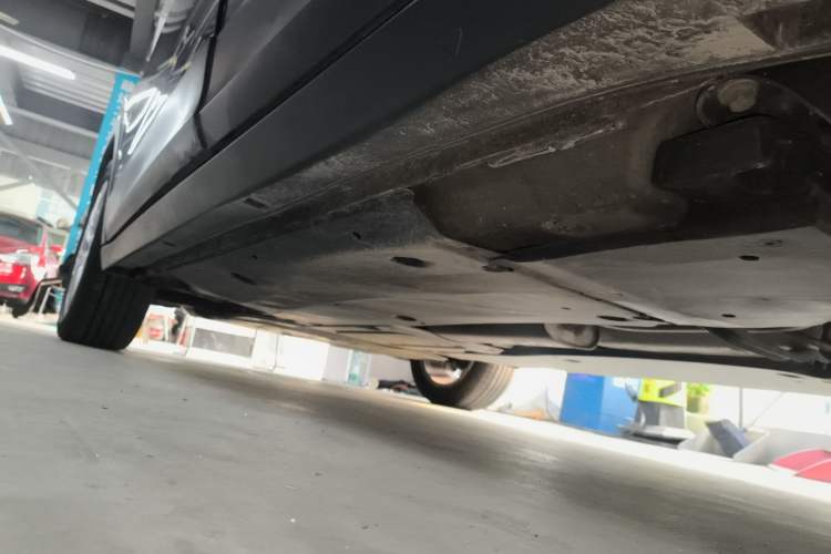 Used Volkswagen T-Cross 2019 280TSI DSG Comfort Edition Left Side Sill
