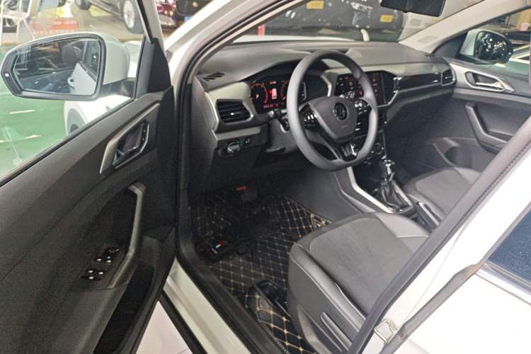 Used Volkswagen T-Cross 2023 280TSI DSG Comfort Edition Driver Seat