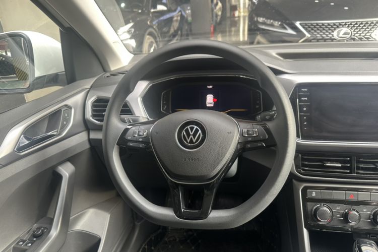 Used Volkswagen T-Cross 2023 280TSI DSG Comfort Edition Interior 2
