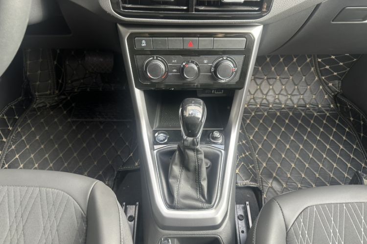 Used Volkswagen T-Cross 2023 280TSI DSG Comfort Edition Interior 3
