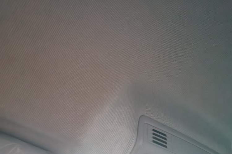 Used Volkswagen T-Cross 2023 Revised 1.5L Automatic Fashion Edition Interior 4