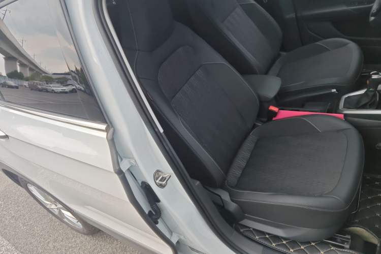 Used Volkswagen T-Cross 2023 300TSI DSG Comfort Edition Right Front Seat