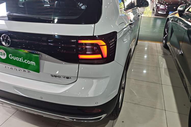 Used Volkswagen T-Cross 2023 280TSI DSG Comfort Edition Right Rear Taillight