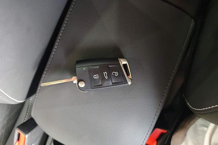 Used Volkswagen T-Cross 2023 280TSI DSG Comfort Edition Vehicle Key