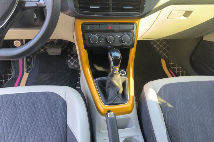 Used Volkswagen T-Cross 2019 1.5L Automatic Comfort Edition Interior 5