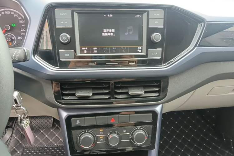 Used Volkswagen T-Cross 2019 280TSI DSG Comfort Edition Audio And AC Panel