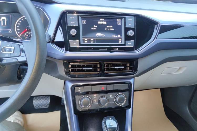 Used Volkswagen T-Cross 2019 1.5L Automatic Comfort Edition Audio And AC Panel