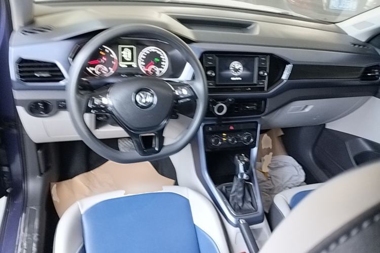 Used Volkswagen T-Cross 2019 280TSI DSG Comfort Edition Center Console