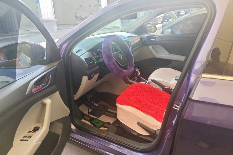 Used Volkswagen T-Cross 2019 280TSI DSG Comfort Edition Driver Seat
