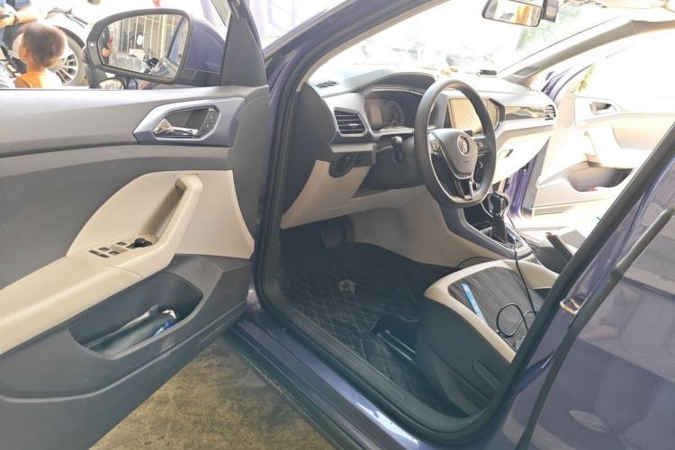 Used Volkswagen T-Cross 2019 280TSI DSG Comfort Edition Driver Seat