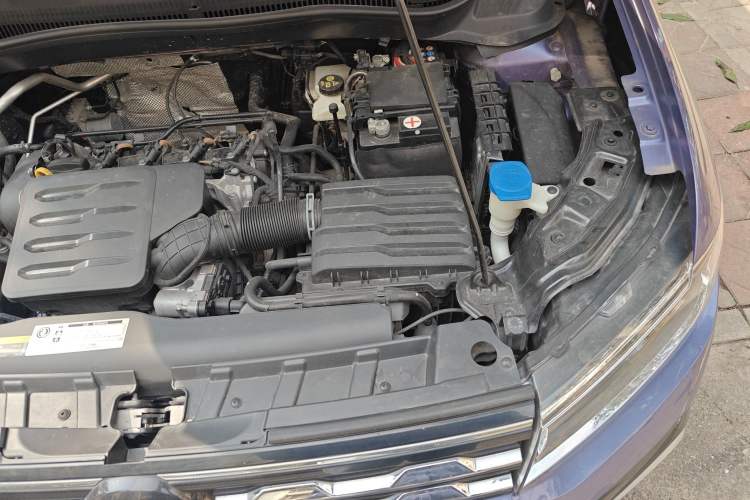 Used Volkswagen T-Cross 2019 1.5L Automatic Comfort Edition Engine Bay Left