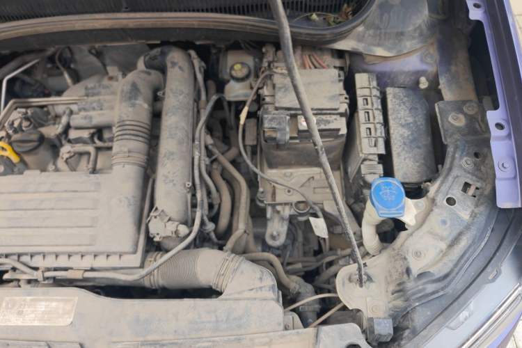 Used Volkswagen T-Cross 2019 280TSI DSG Comfort Edition Engine Bay Left
