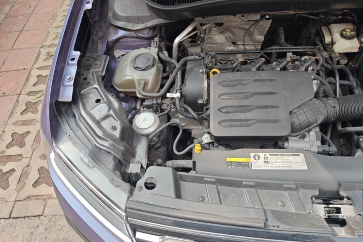 Used Volkswagen T-Cross 2019 1.5L Automatic Comfort Edition Engine Bay Right
