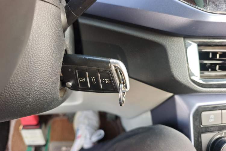 Used Volkswagen T-Cross 2019 280TSI DSG Comfort Edition Interior 1