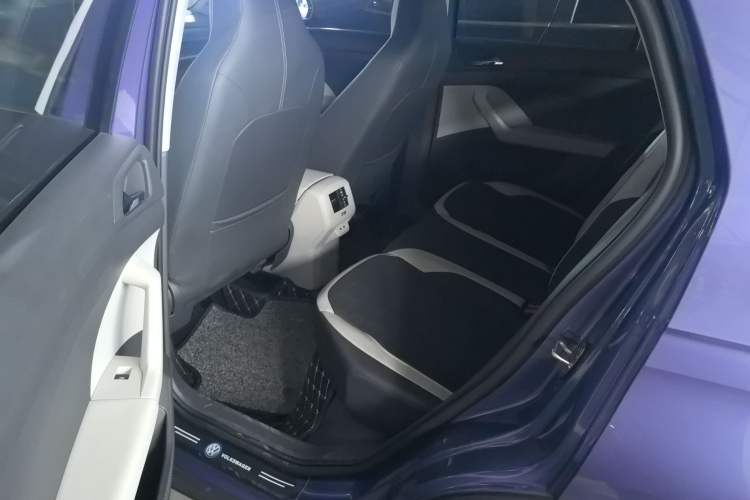 Used Volkswagen T-Cross 2019 1.5L Automatic Comfort Edition Interior 2