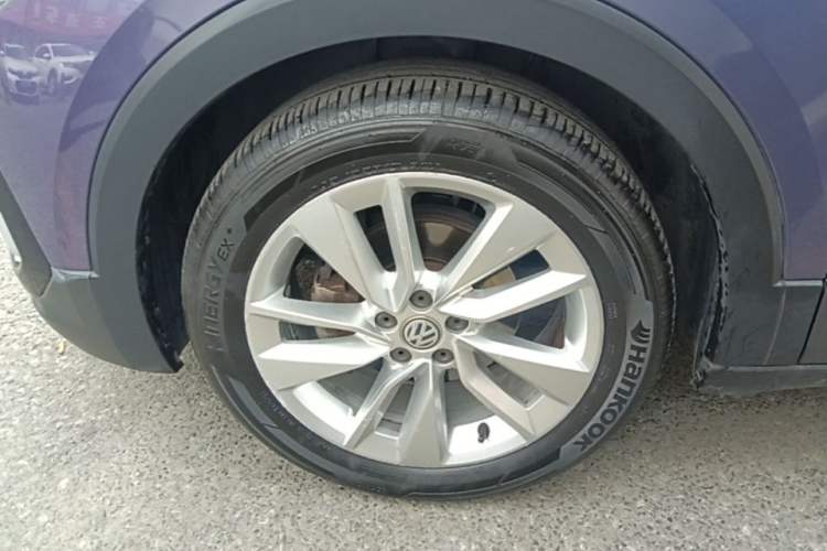 Used Volkswagen T-Cross 2019 280TSI DSG Comfort Edition Left Front Wheel Hub
