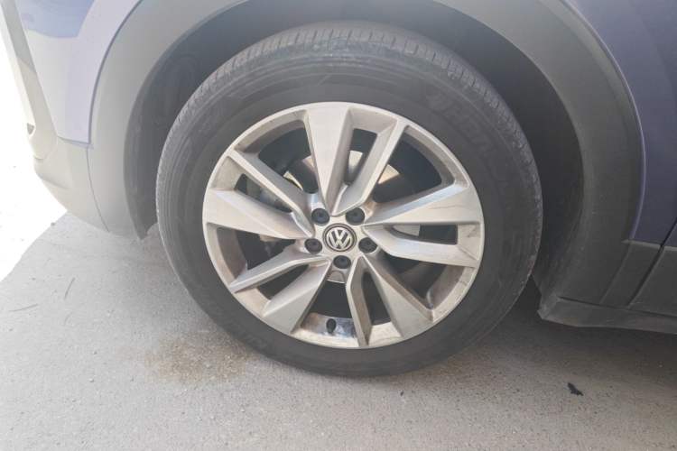 Used Volkswagen T-Cross 2019 280TSI DSG Comfort Edition Left Front Wheel Hub