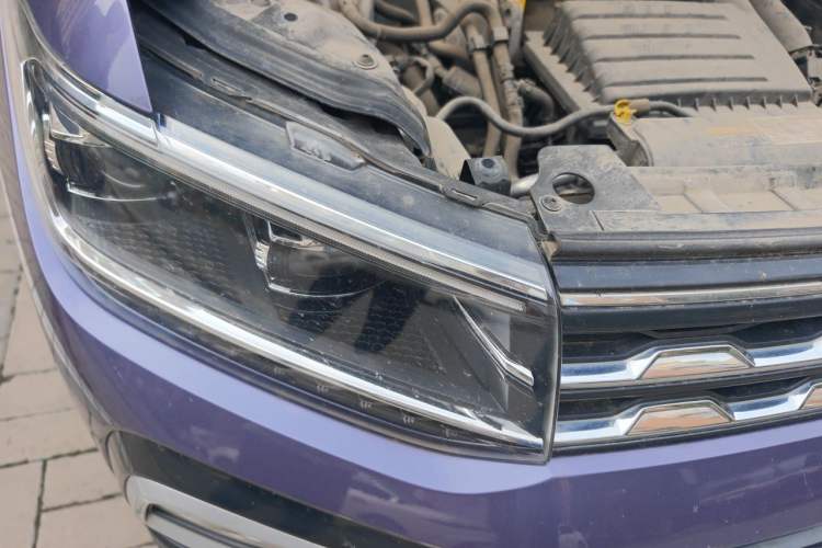 Used Volkswagen T-Cross 2019 280TSI DSG Comfort Edition Right Front Headlight