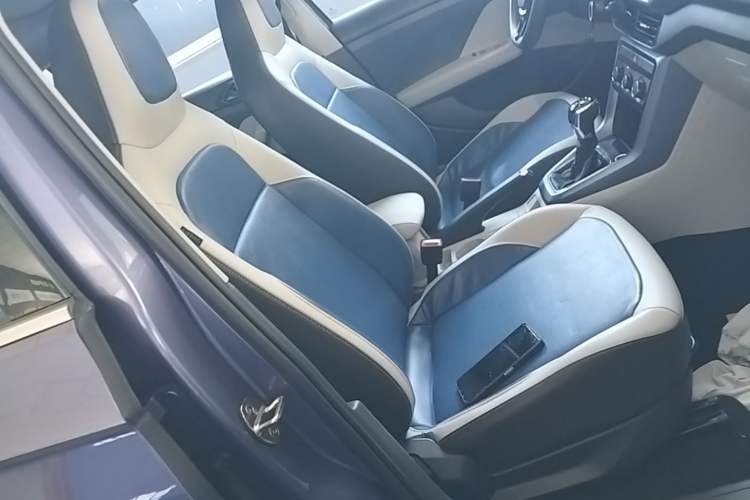 Used Volkswagen T-Cross 2019 280TSI DSG Comfort Edition Right Front Seat