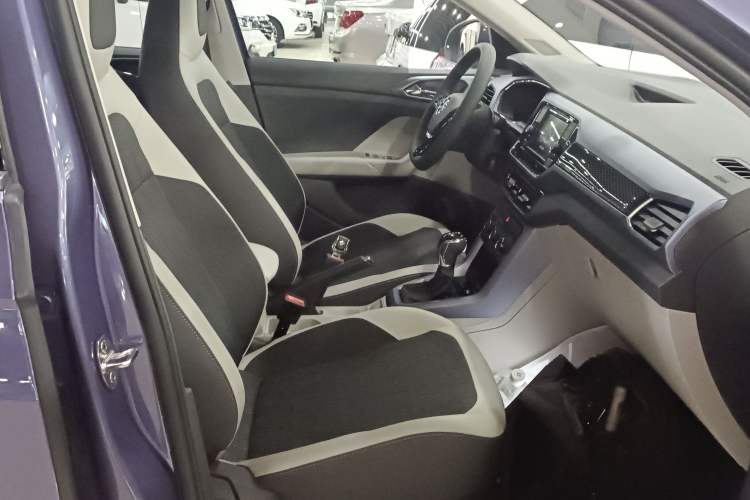 Used Volkswagen T-Cross 2019 280TSI DSG Comfort Edition Right Front Seat