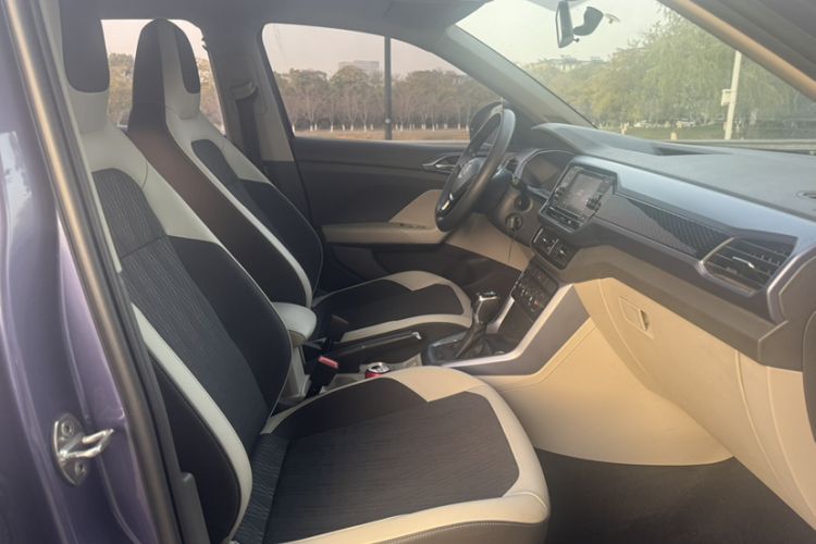Used Volkswagen T-Cross 2019 280TSI DSG Comfort Edition Right Front Seat
