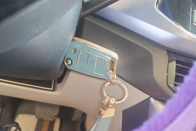Used Volkswagen T-Cross 2019 280TSI DSG Comfort Edition Vehicle Key