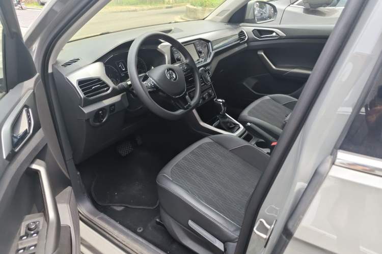 Used Volkswagen T-Cross 2019 280TSI DSG Comfort Edition Left Front Seat
