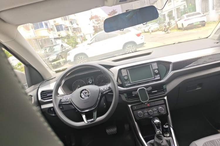 Used Volkswagen T-Cross 2019 280TSI DSG Comfort Edition Steering Wheel
