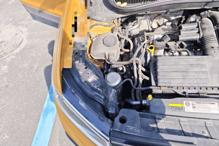 Used Volkswagen T-Cross 2019 280TSI DSG Comfort Edition Engine Bay Right