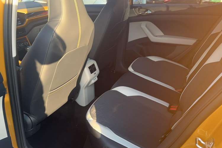Used Volkswagen T-Cross 2019 1.5L Automatic Comfort Edition Interior 2