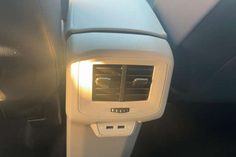 Used Volkswagen T-Cross 2019 1.5L Automatic Comfort Edition Interior 3