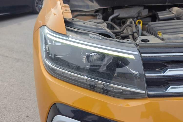 Used Volkswagen T-Cross 2019 280TSI DSG Comfort Edition Right Front Headlight