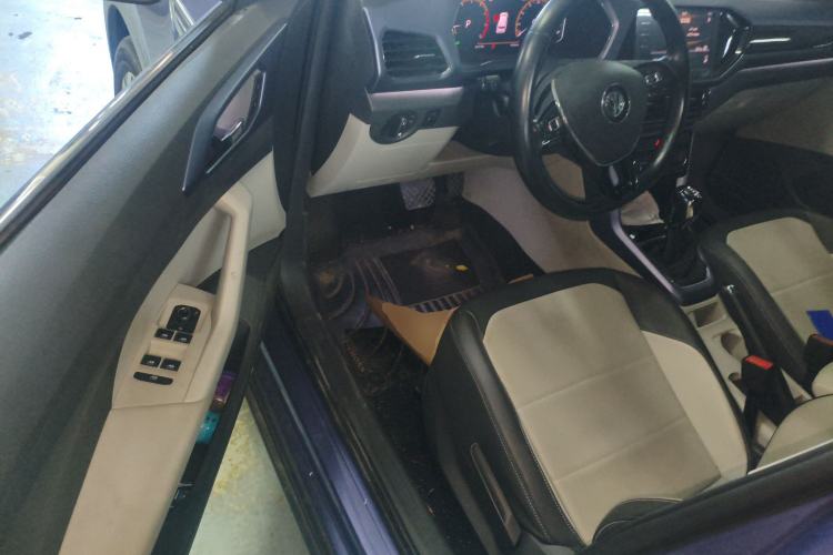 Used Volkswagen T-Cross 2019 280TSI DSG Luxury Edition Driver Seat