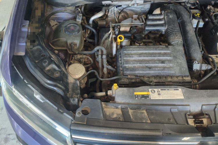 Used Volkswagen T-Cross 2019 280TSI DSG Luxury Edition Engine Bay Right