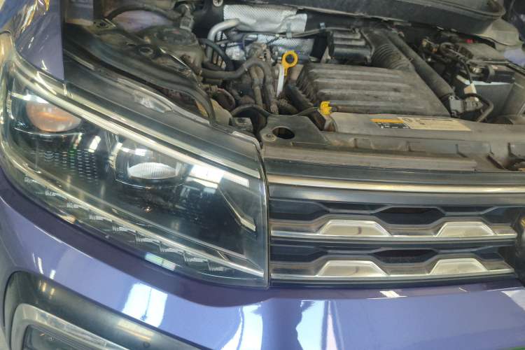 Used Volkswagen T-Cross 2019 280TSI DSG Luxury Edition Right Front Headlight