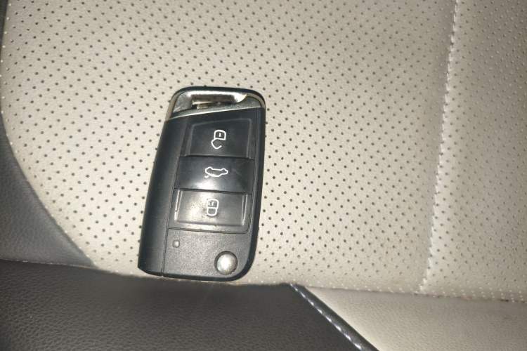 Used Volkswagen T-Cross 2019 280TSI DSG Luxury Edition Vehicle Key