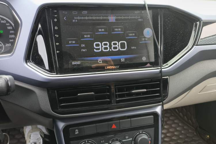 Used Volkswagen T-Cross 2019 1.5L Automatic Comfort Edition Audio And AC Panel