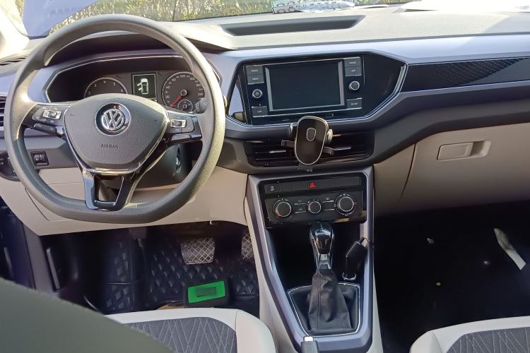 Used Volkswagen T-Cross 2019 280TSI DSG Comfort Edition Center Console