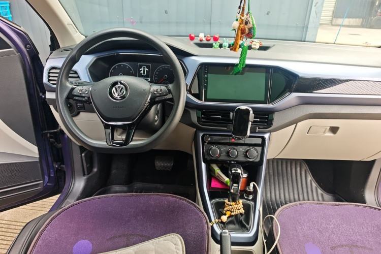 Used Volkswagen T-Cross 2019 1.5L Automatic Comfort Edition Center Console