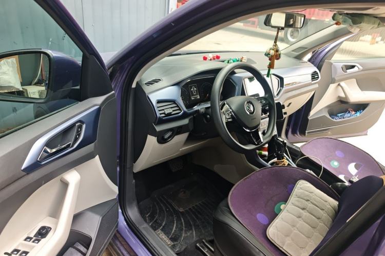 Used Volkswagen T-Cross 2019 1.5L Automatic Comfort Edition Driver Seat