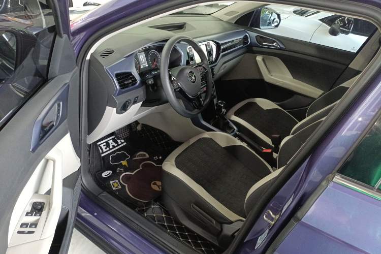 Used Volkswagen T-Cross 2019 1.5L Automatic Comfort Edition Driver Seat