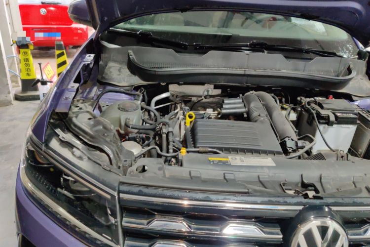 Used Volkswagen T-Cross 2019 280TSI DSG Luxury Edition Engine Bay Right
