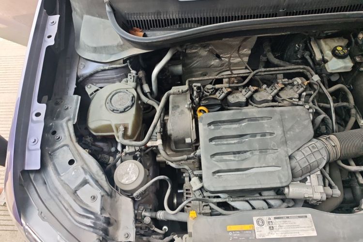 Used Volkswagen T-Cross 2019 1.5L Automatic Comfort Edition Engine Bay Right