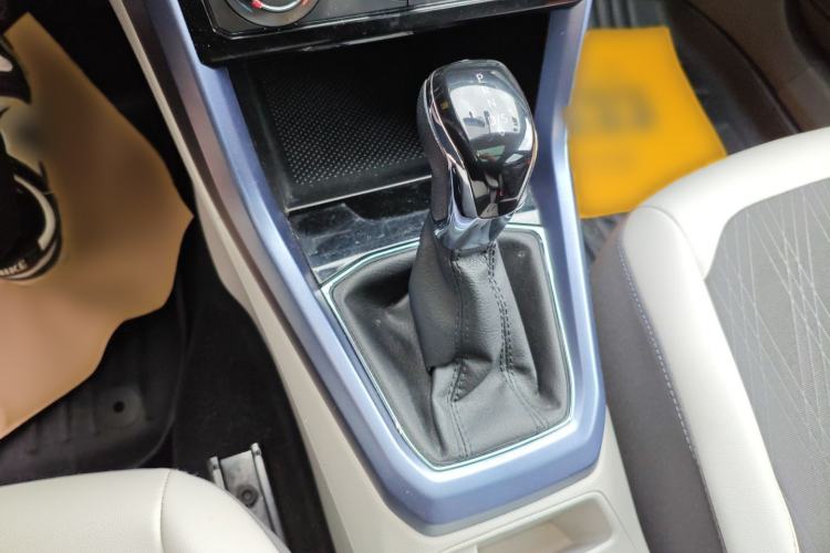 Used Volkswagen T-Cross 2019 1.5L Automatic Comfort Edition Gear Lever